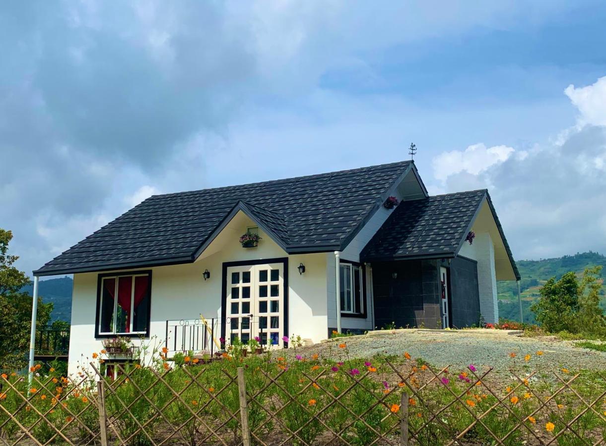 Hounon White Chimney Cottage 拉瑙 外观 照片