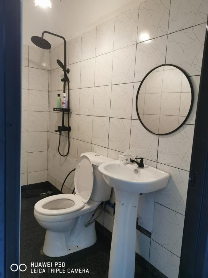 Hounon White Chimney Cottage 拉瑙 外观 照片